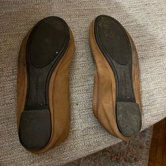 Lucky Brand size 7.5 caramel brown super soft color ballet flats - Picture 2 of 5
